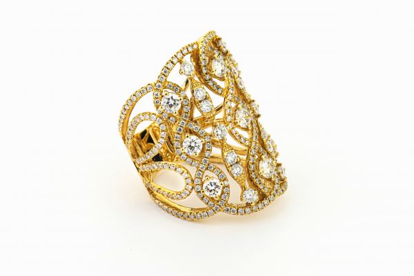 18kt Yellow Gold Fancy Diamond Ring